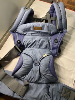 (Category: ) located in . Submitted by Preloved.bynami (Listing ID 1335082318, Image 1). Description: .