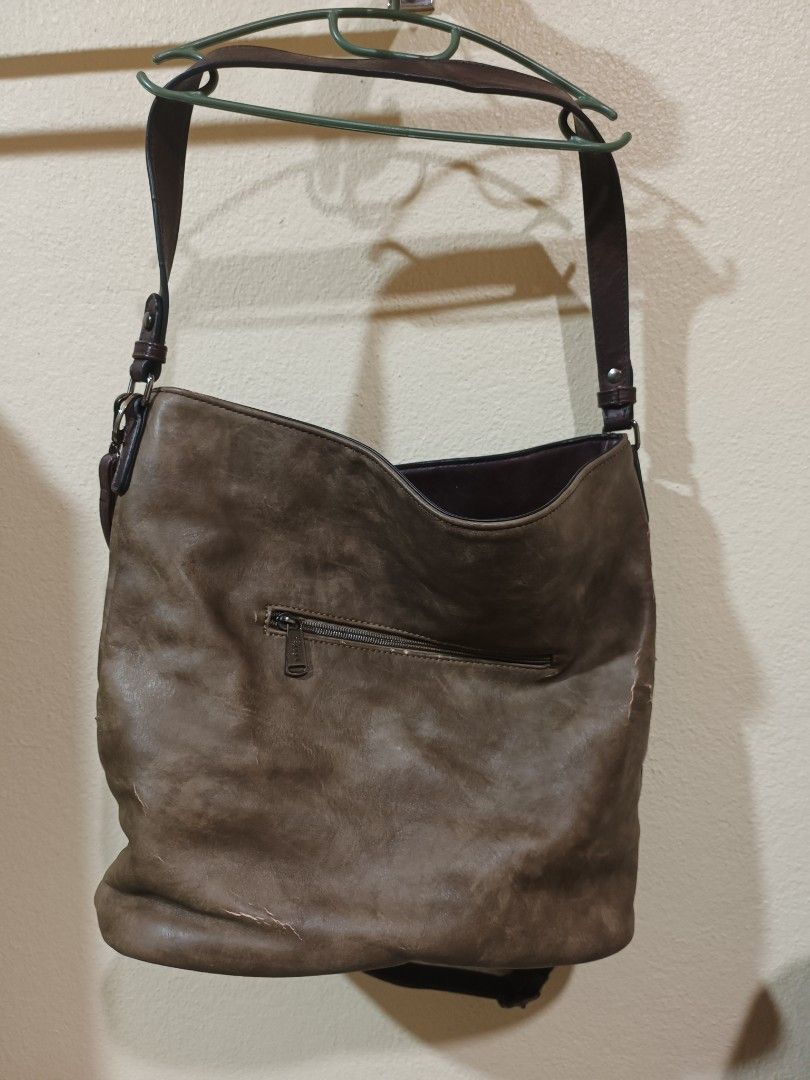 Feraud paris sling bag top