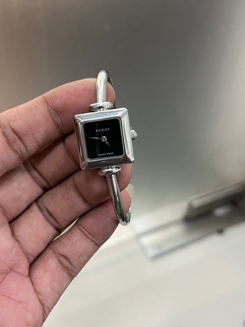 Gucci 1900l watch clearance
