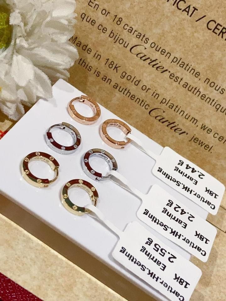 Hk setting cartier huggies earrings Women s Fashion Jewelry Organizers Earrings on Carousell