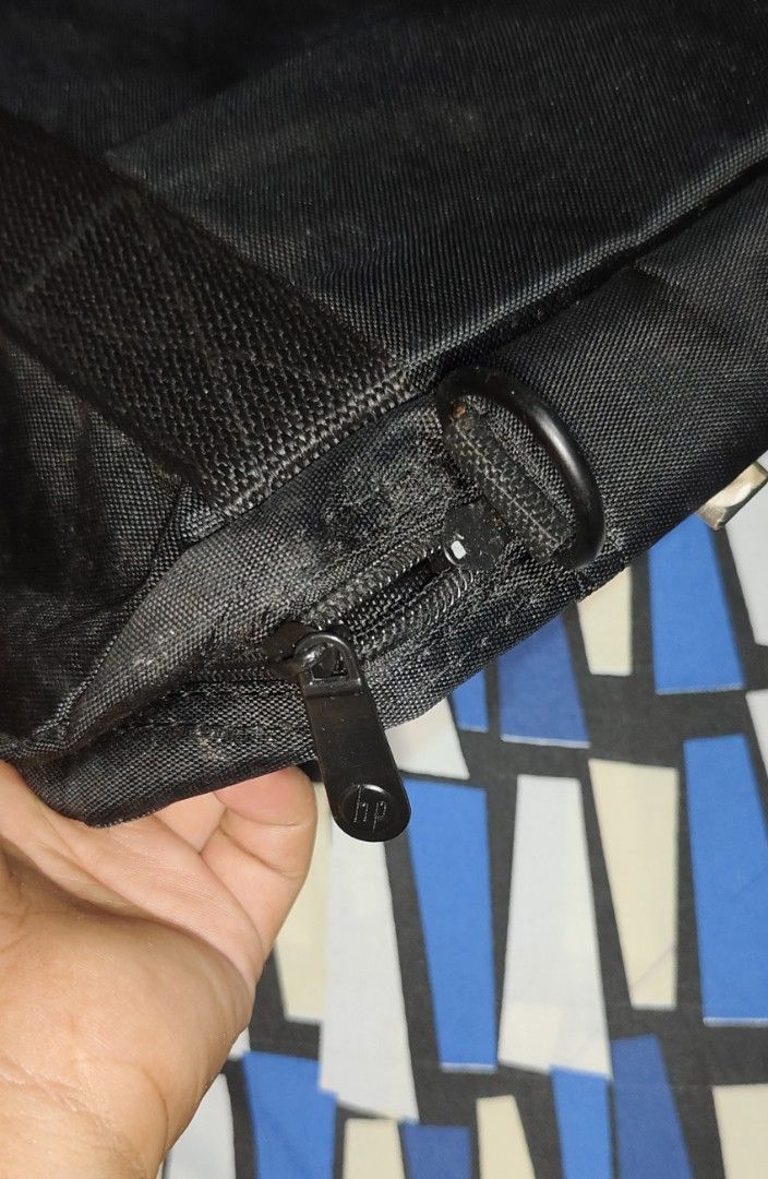 HP laptop bag (Category: Laptop Bags & Sleeves) located in Sablan. Submitted by johnfordge32967 (Listing ID 1335142511, Image 3). Description: For Sale.. Shipping via J&T courier price +Shipping fee via Gcash payment first po.