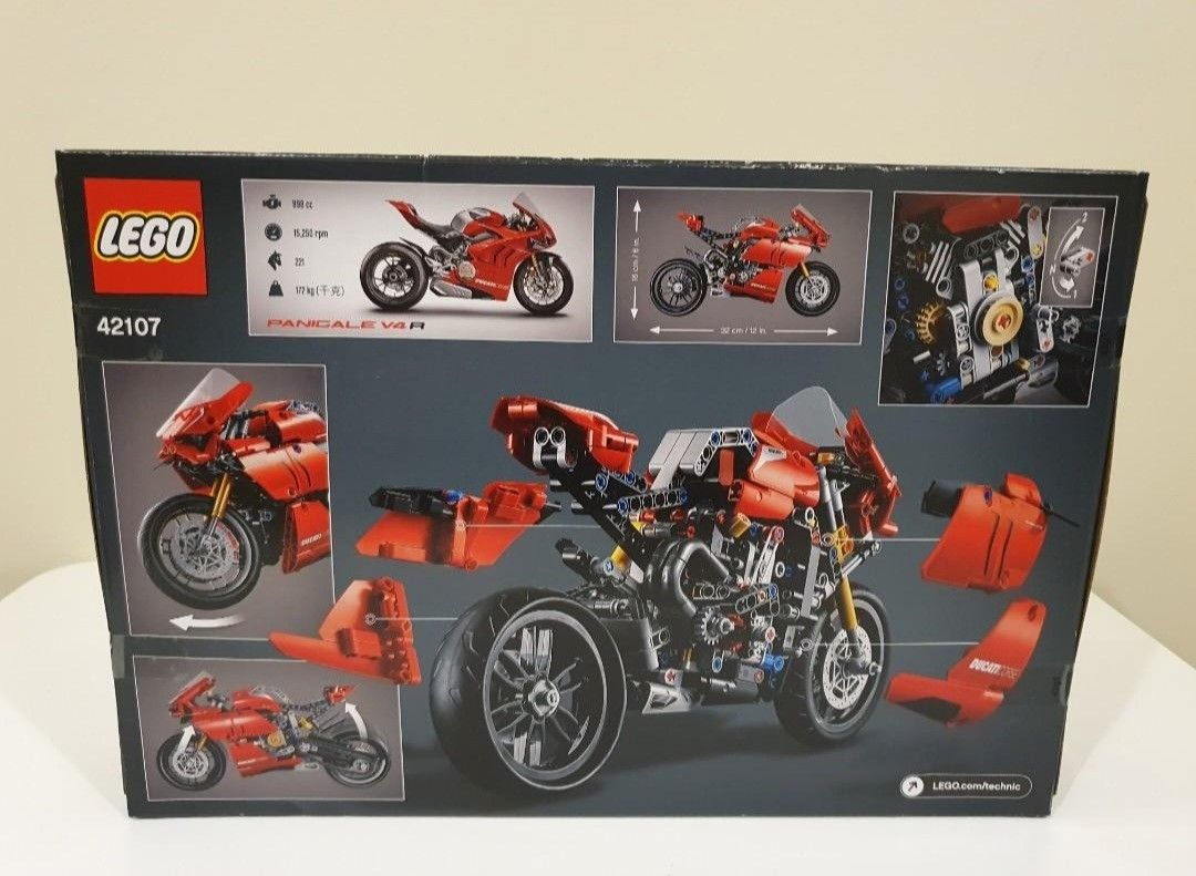 LEGO 42107 (Category: Lego & Building Sets) located in Taguig. Submitted by carousel123 (Listing ID 1335184715, Image 2). Description: Lego 42107 Ducati Panigale V4 R.