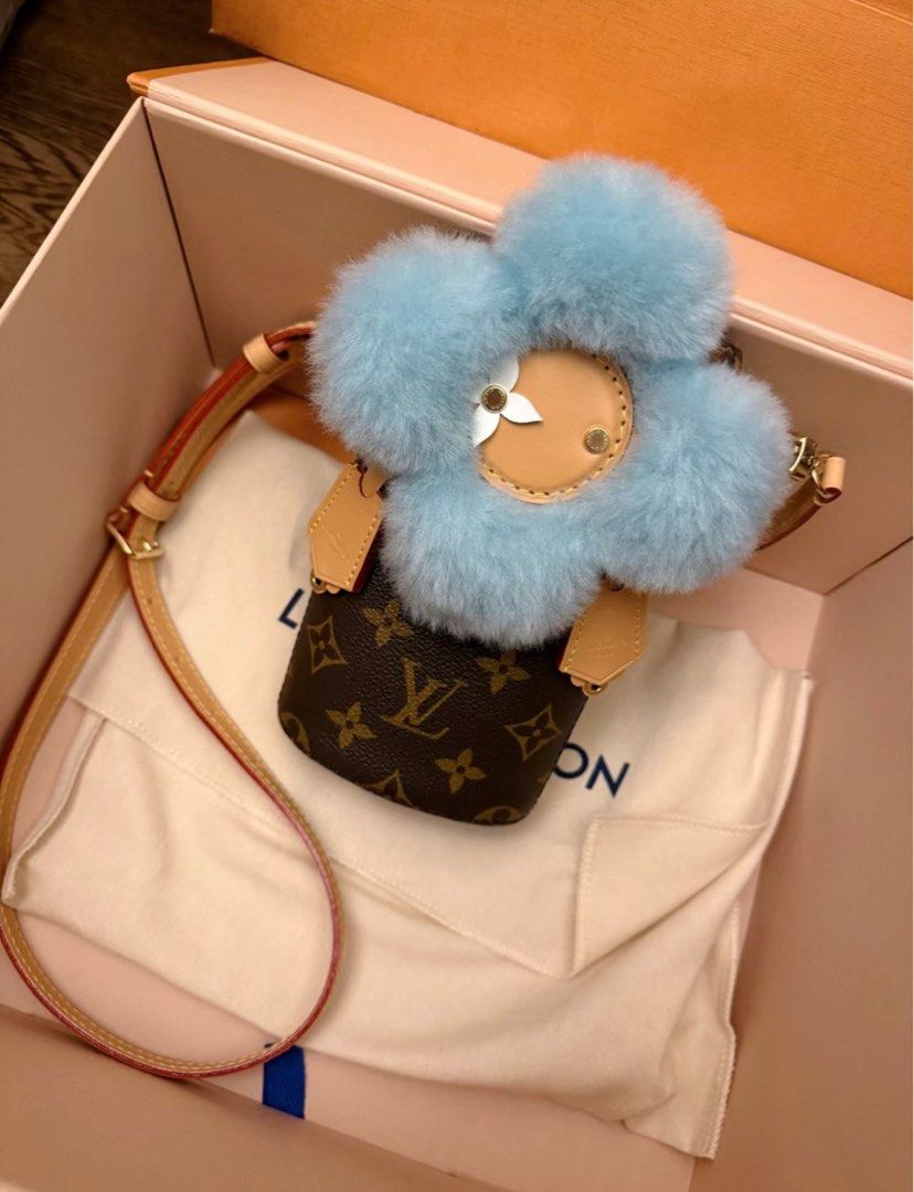 Louis vuitton phone bag online