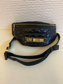 (Category: ) located in . Submitted by Vanessacloset_VLuxe (Listing ID 1335166767, Image 1). Description: .