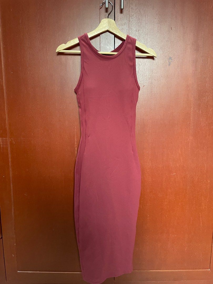 Lululemon Brunch and Back Dress size 2, Women's Fashion, Dresses & Sets,  Dresses on Carousell
