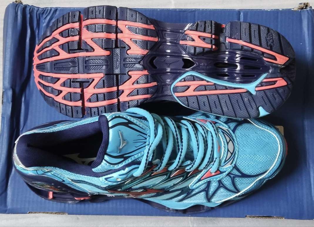 Mizuno Prophecy 7 US 6 Carousell