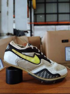 Kasut spike nike hotsell