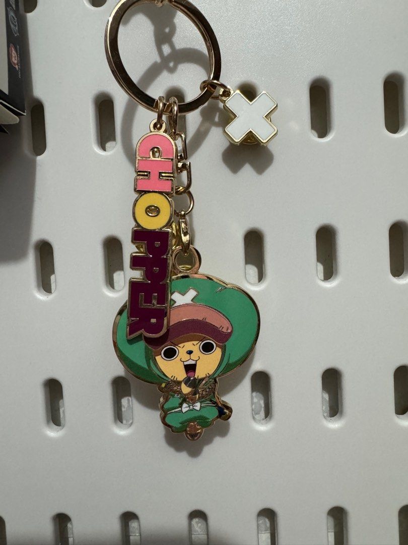 One Piece blind box Metal Keychain "Chopper" (Category: Vintage Collectibles) located in Dagupan City. Submitted by rzqueen.thriftshop (Listing ID 1335197814, Image 2). Description: with Official Toei Animation License Grant Sticker at the box seen at the pic.