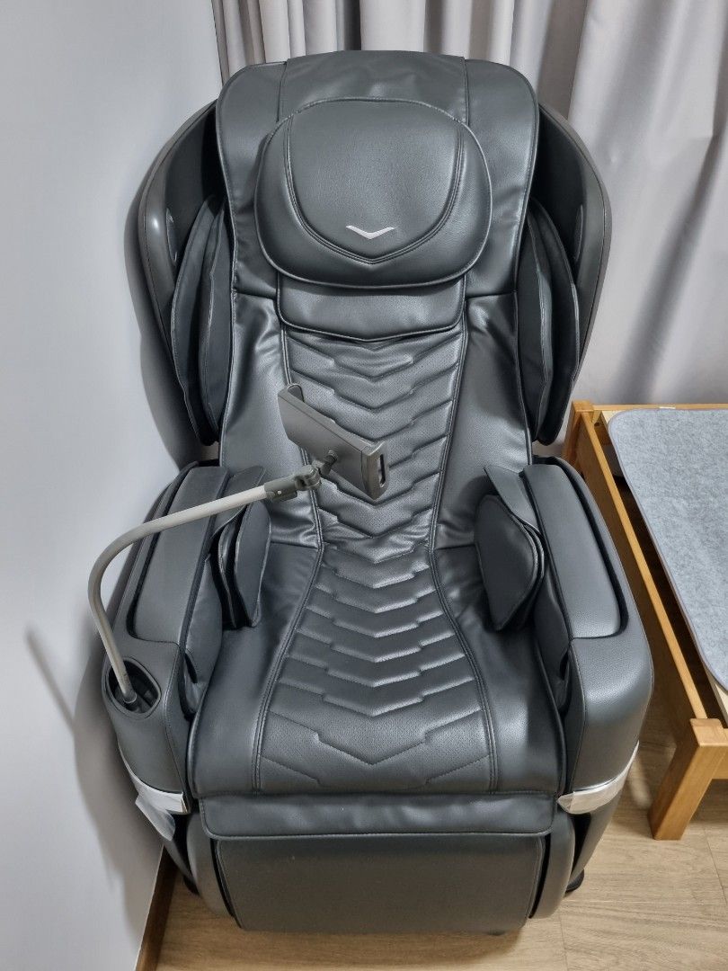 Osim Udivine Osim Review OSIM UDivine V AI Powered Massage Chair