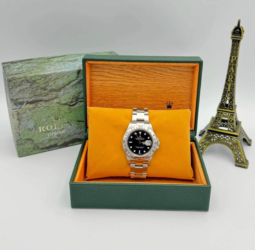 ROLEX EXPLORER II 40mm (Category: Announcements) located in Pasay City. Submitted by mandzpro (Listing ID 1335140070, Image 2). Description: ROLEX EXPLORER II 40mm Reference 16570 Year 2001 Caliber 3185 Automatic Movement Sapphire Crystal Glass Condition: 9.8/10 Inclusions: Rolex Box.