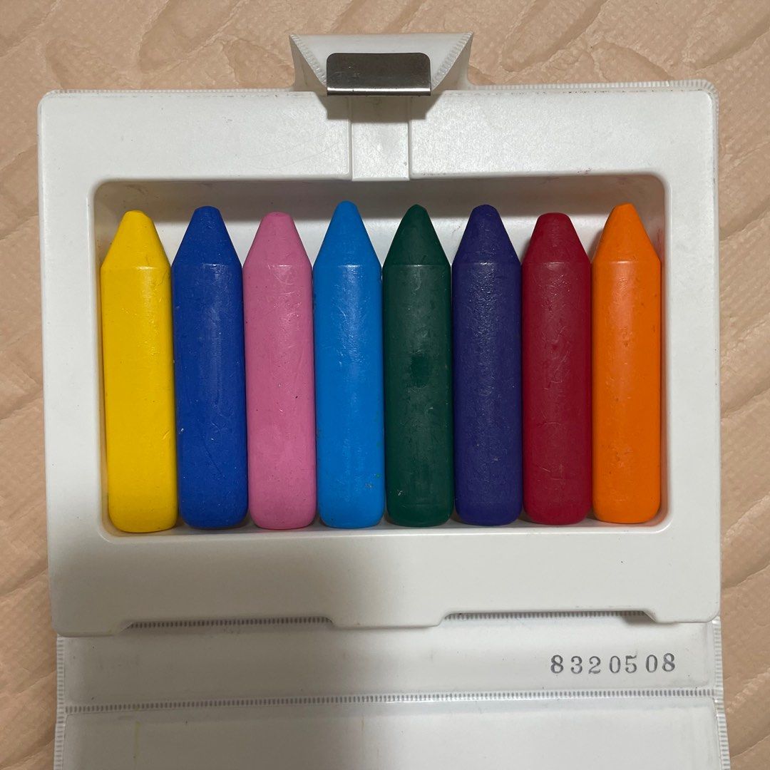 Sakura Coupy Pencil Crayon| Erasable Mini Crayons for Toddler (Category: Stationery & School Supplies) located in Pasig City. Submitted by happyen (Listing ID 1335137162, Image 2). Description: - Durable. This particular crayon is hard to break - Not sticky/waxy - Erasable. Drawing marks on other surfaces can be wiped off using wet cloth or eraser RFS: we have another set.