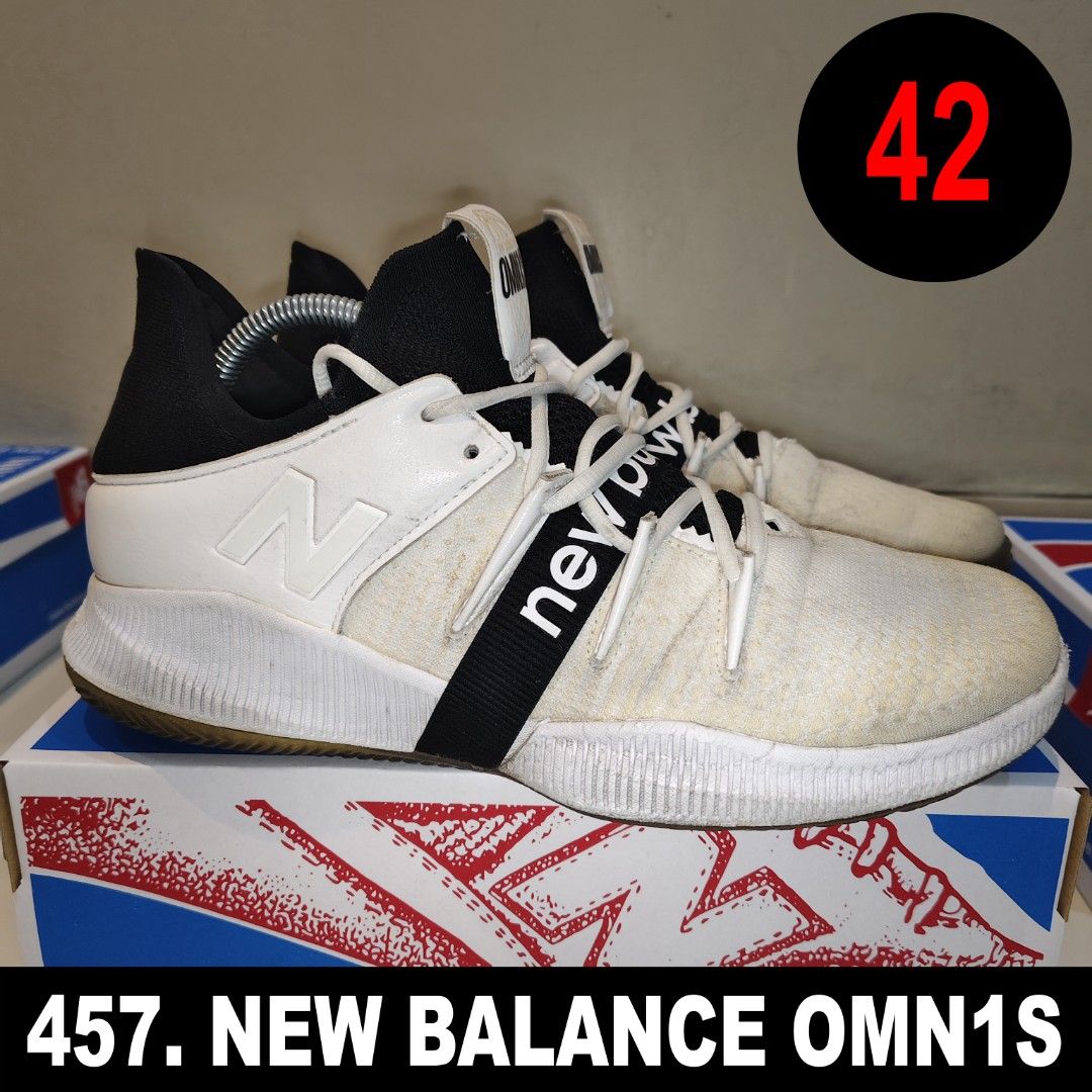 Sepatu basket New Balance OMN1S Fesyen Pria Sepatu Sneakers di Carousell