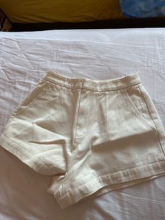 (Category: ) located in . Submitted by helloimhere2 (Listing ID 1335149209, Image 1). Description: .