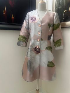 （分類：）位於 。 由 violetyh09524 提交（商品編號 1335075600，圖片 1）。簡介： 。