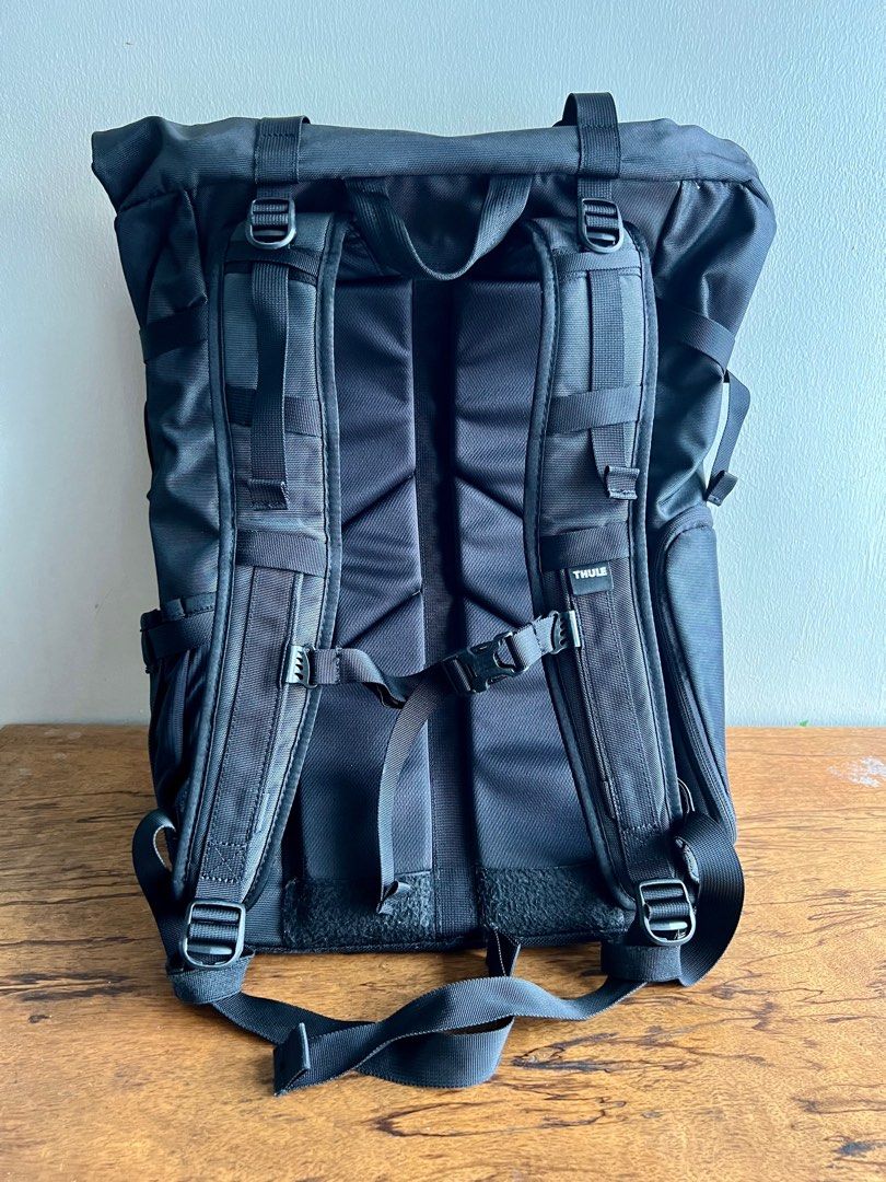 THULE Covert Rolltop Backpack (Category: Backpacks) located in Manila. Submitted by LessThan (Listing ID 1335161919, Image 2). Description: Intact body and functional zippers and velcro strap. Removable camera cabin is included. With minor peeling of internal skin sa rolltop at lagayan ng sd cards sa side. Decluttering and no longer used kasi may Lowepro bag ako. Meeting Place & Pick-up: Market-Market or BGC Near Mckinley Hill Delivery: Anywhere 