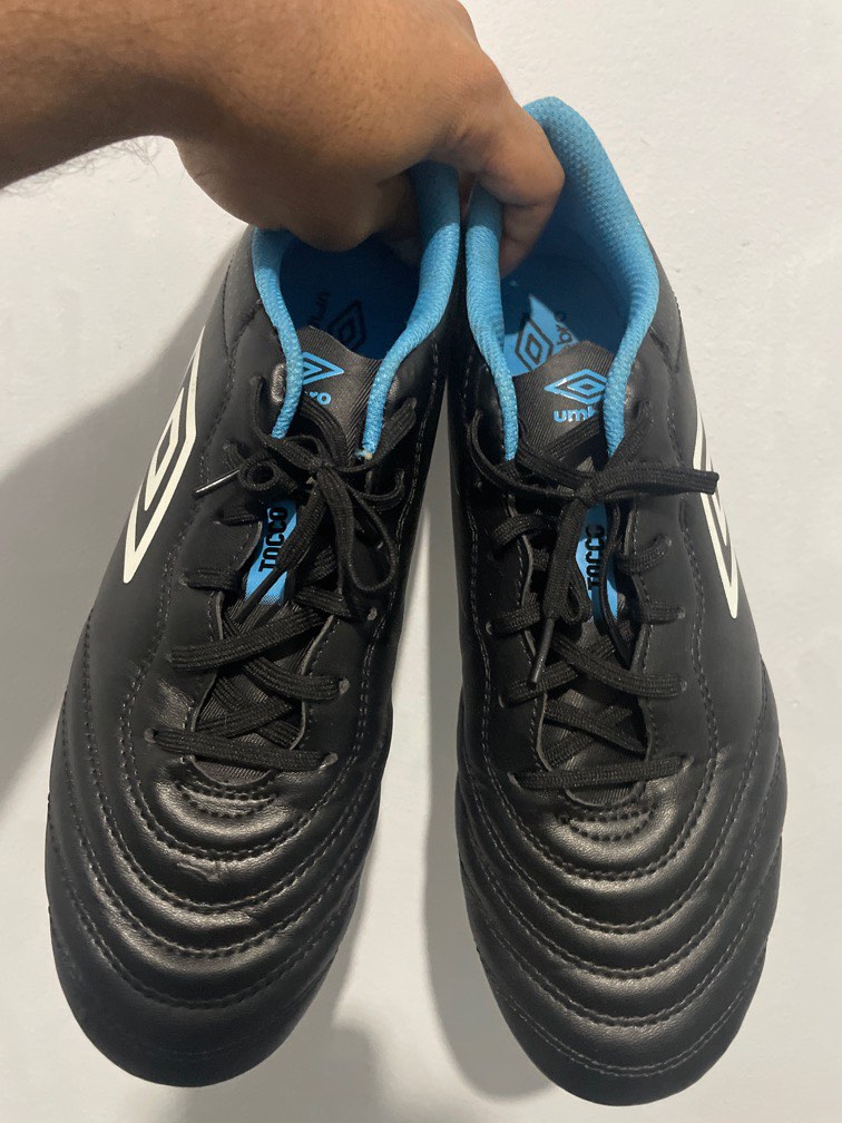 Umbro Tocco Men Football Boot, Sports Equipment, Sports & Games, Racket ...