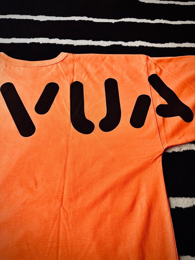 Wtaps (Category: Tshirts & Polo Shirts) located in Singapore. Submitted by selethavsvm (Listing ID 1335153548, Image 7). Description: Wtaps EX_38 LS Pocket Tee “WORF STENCIL” Size : 02 Medium (Fits Large) Color : Highlight Orange Condition : Like New 💯 Authentic Price is fixed. Non Neogtiable. COD. Deal at my convenience. What you see is what you will get from pictures taken above. Have Sent for Dry Cleaning Service. Without Sweat Odour/ Stained