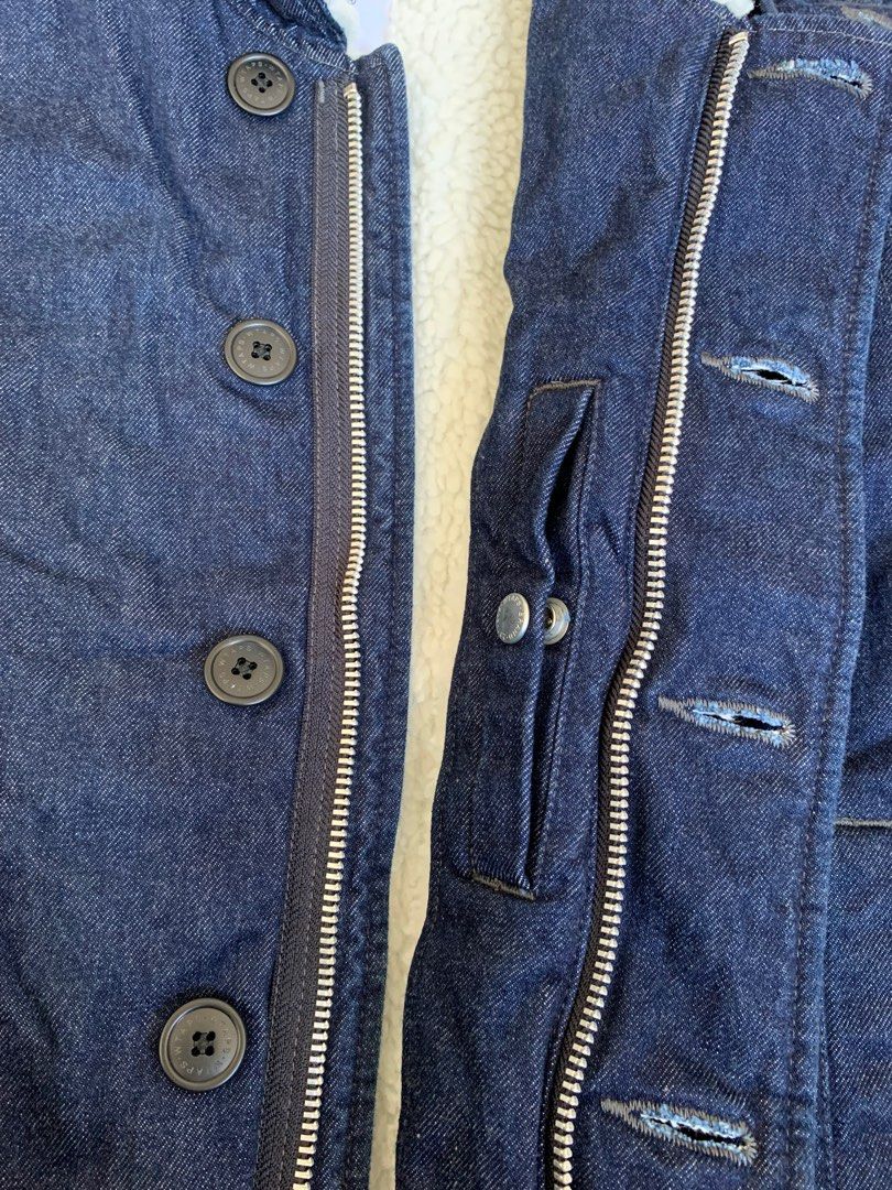 Wtaps Deck Jacket （分類：外套及戶外衣服）位於 Hong Kong。 由 ssashimii 提交（商品編號 1335108440，圖片 4）。簡介： Wtaps Deck Jacket Size L, 90% new。