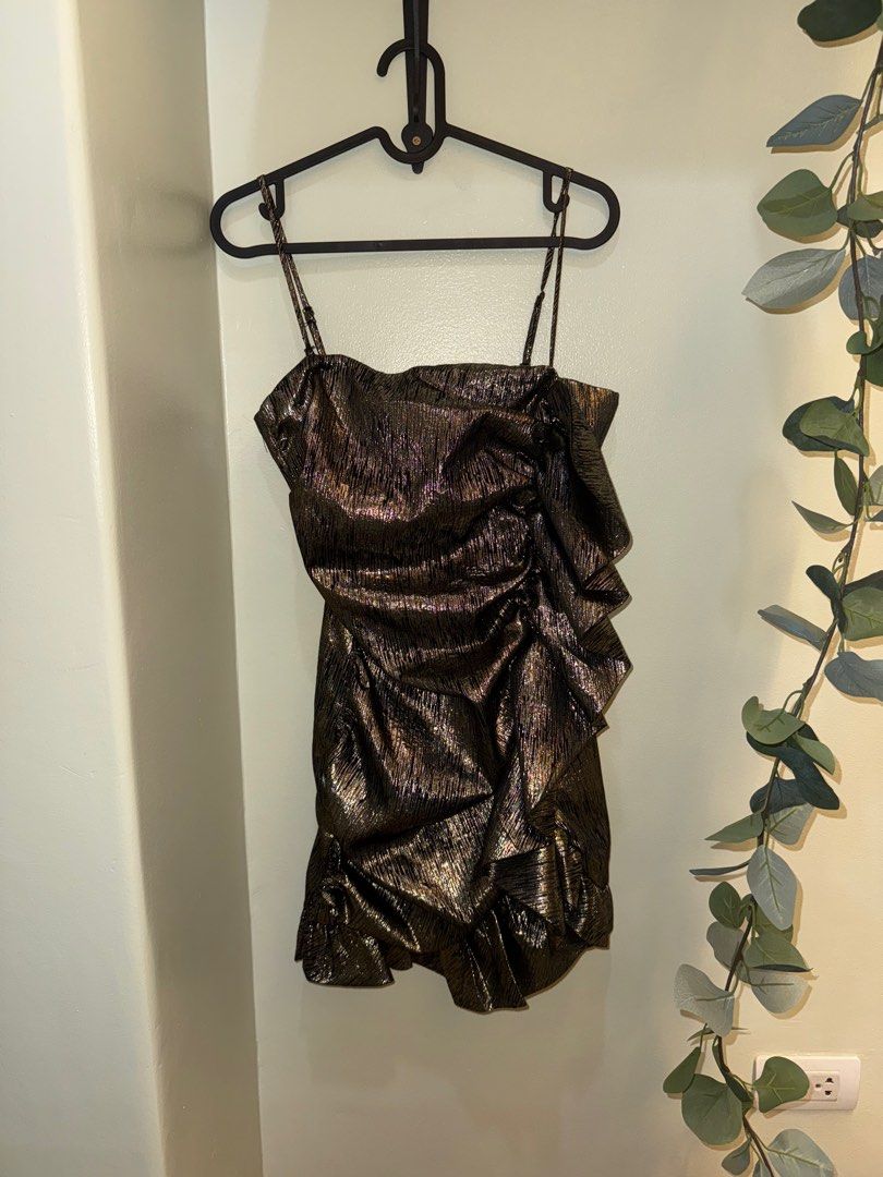 Zara Ruffled Metallic Gold Shimmery Dress, Women's Fashion, Dresses & Sets,  Dresses on Carousell