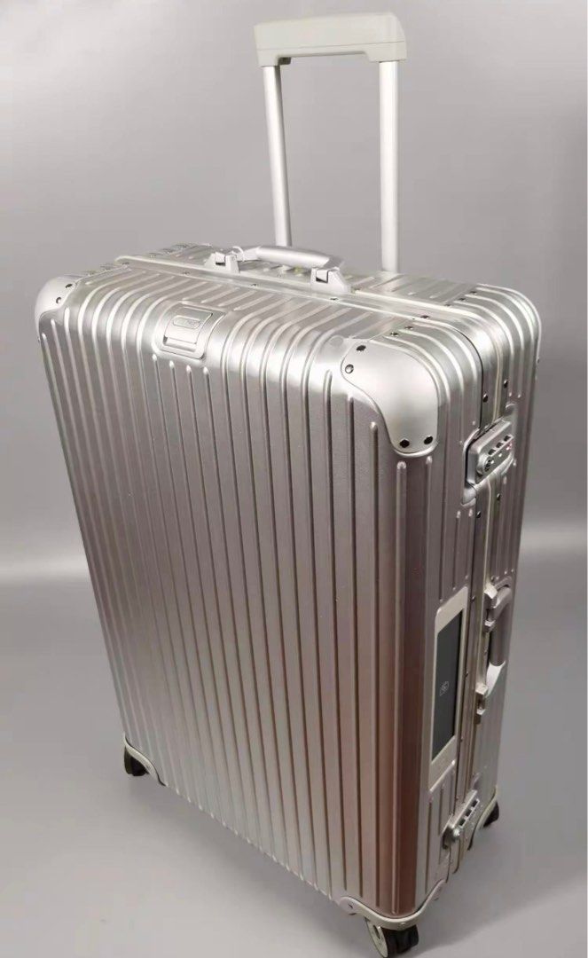 104L RIMOWA Topas check-in XL (e-tag), Hobbies & Lifestyle, Travel