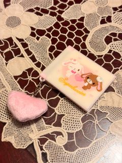 （分類：）位於 。 由 bellastarry 提交（商品編號 1335357314，圖片 1）。簡介： 。