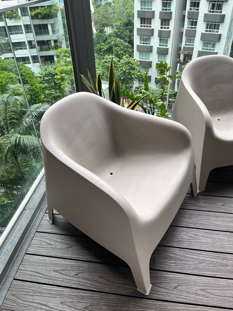 Stackable outdoor lounge chairs IKEA SKARPO grey