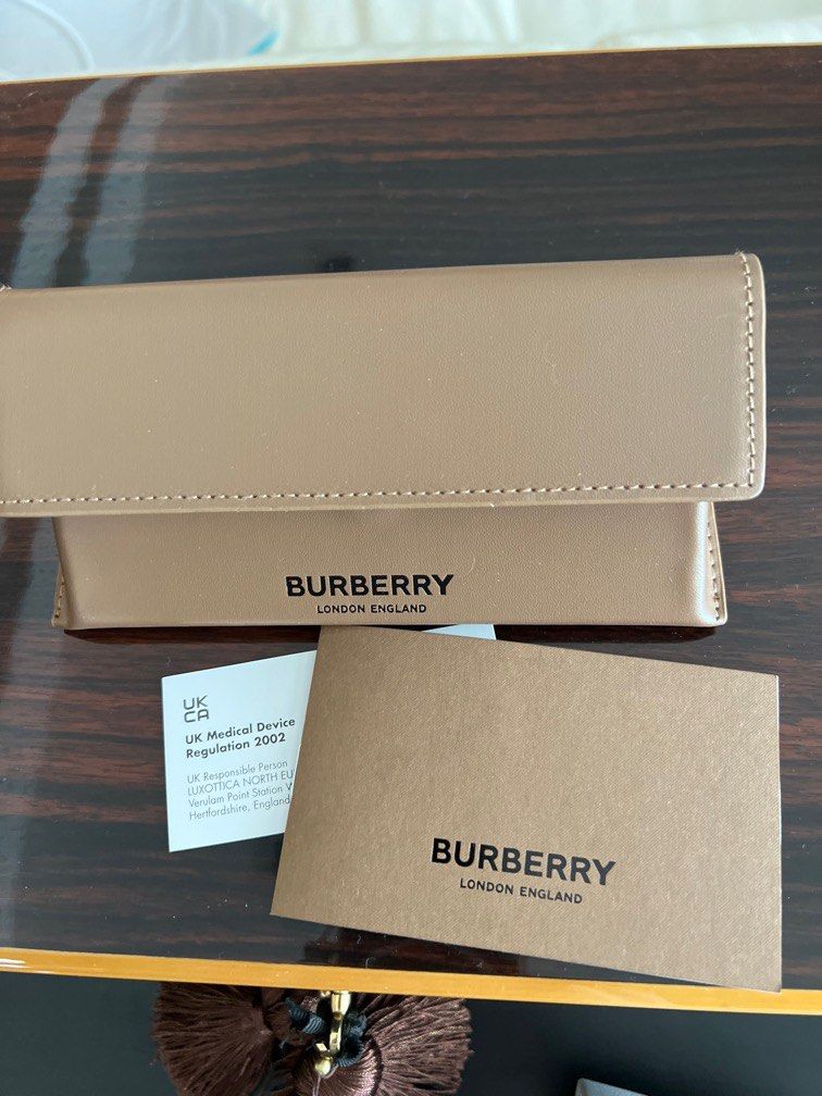 Authentic Burberry sun glasses case