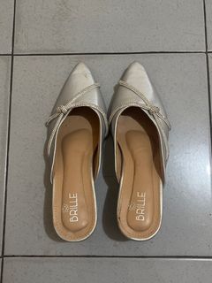 (Kategori: ) berada di . Dikirim oleh findhere_ (ID iklan 1335252597, Gambar 1). Deskripsi: .
