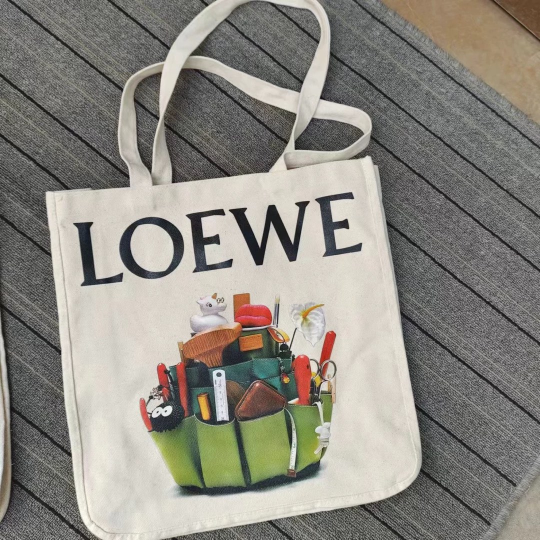 Brand New LOEWE x Crafted World Shanghai Exhibition VIP Tote Canvas Bag FREE REGISTERED MAIL eco friendly LV Limited Edition