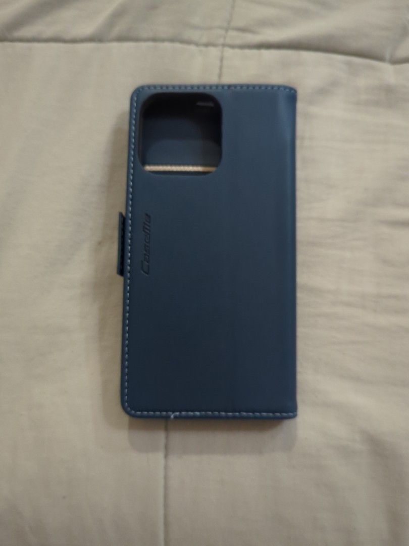 Brand New Wallet Case iPhone 15 Pro (Category: Cases & Sleeves) located in Binan City. Submitted by kypace33 (Listing ID 1335294478, Image 2). Description: Brand New, never used..