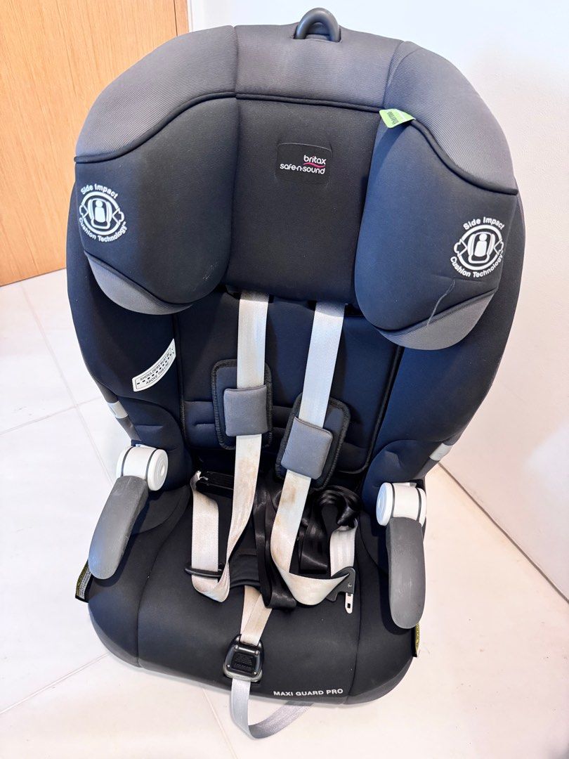 Kohls britax top