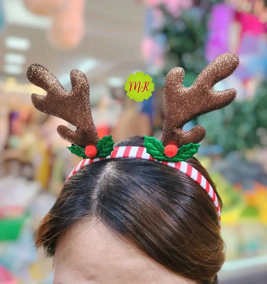CHRISTMAS REINDEER HEADBAND (Category: Hair Accessories) located in Manila. Submitted by bongsy999mall (Listing ID 1335242899, Image 2). Description: CHRISTMAS REINDEER HEADBAND 1PC FOR ₱85 3PCS FOR ₱250.