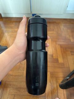 (Category: ) located in . Submitted by chan_______ (Listing ID 1335309583, Image 1). Description: .