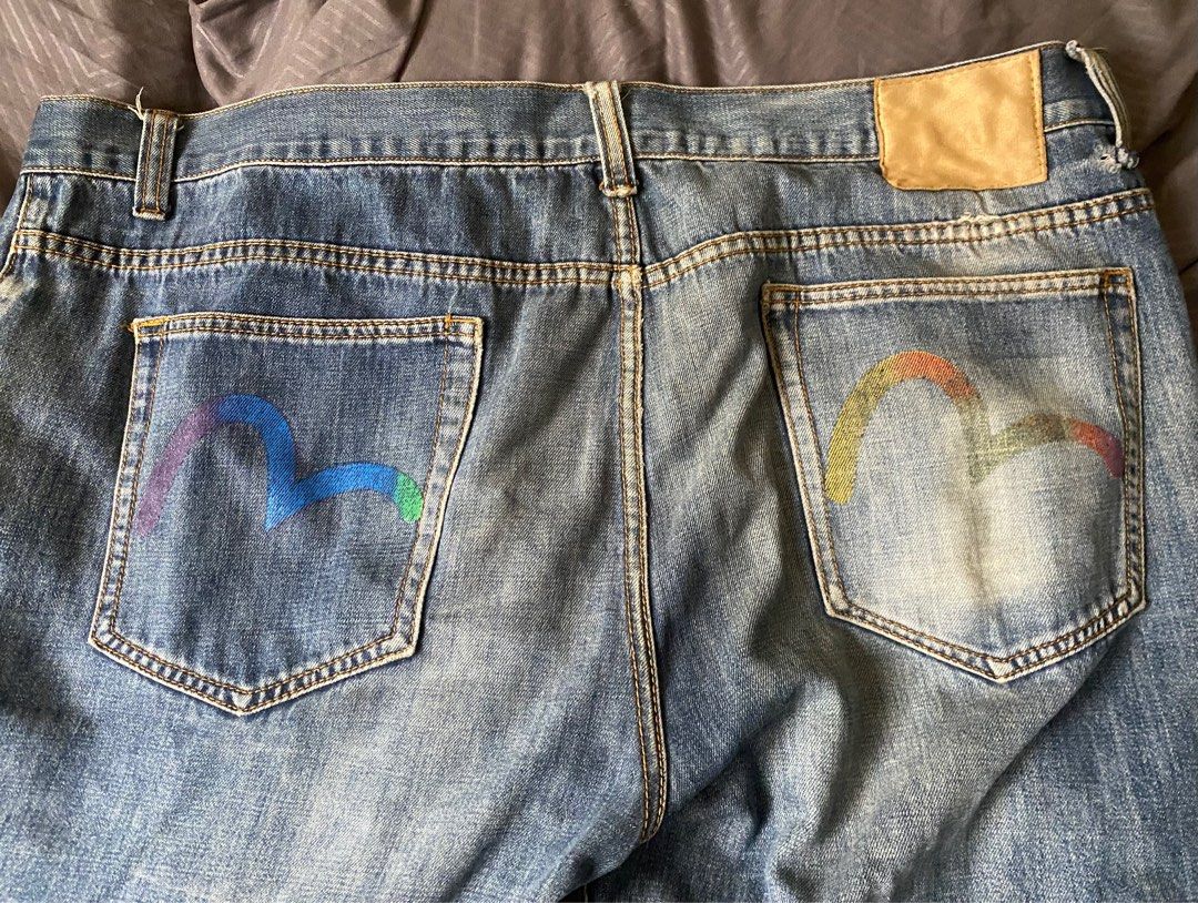 evisu rainbow (Category: Jeans) located in Ampang. Submitted by bujimun (Listing ID 1333841021, Image 1). Description: evisu pinggang 44 labuh pit xtau 0182248226 .