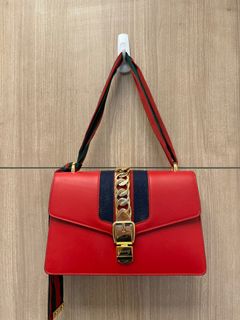 （分類：）位於 。 由 missfancydresses 提交（商品編號 1335307995，圖片 1）。簡介： 。