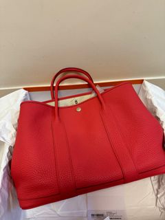 （分類：）位於 。 由 missfancydresses 提交（商品編號 1335308809，圖片 1）。簡介： 。
