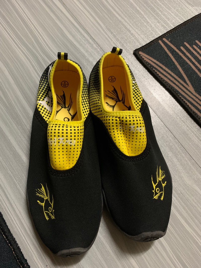 Hot Tuna Mens Tuna Mens Aqua Water Shoes Black Yellow Women s Fashion Footwear Flipflops and Slides on Carousell