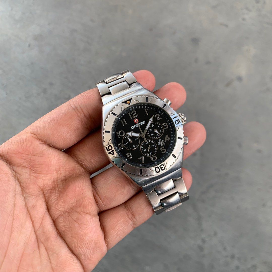 Jam tangan Expedition chronograph vintage series Fesyen Pria Jam Tangan di Carousell