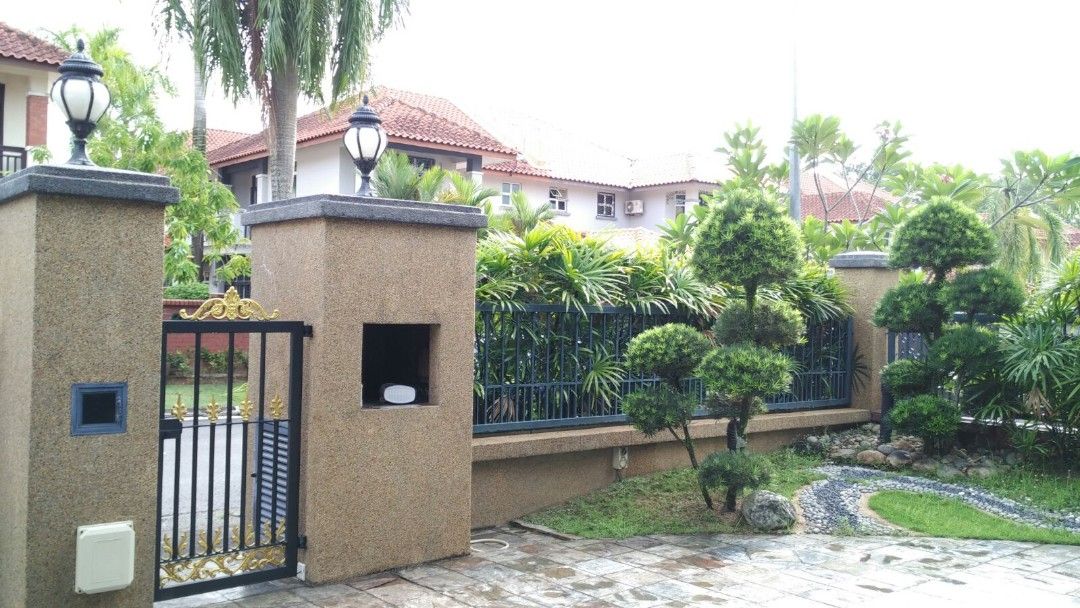 JB Semi detached property for sale (24hr guarded)63226190152834114