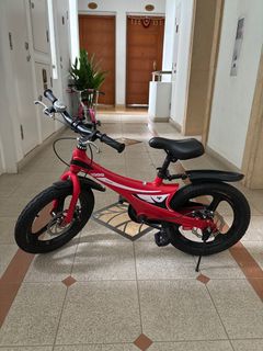 (Category: ) located in . Submitted by aash85 (Listing ID 1335302062, Image 1). Description: .