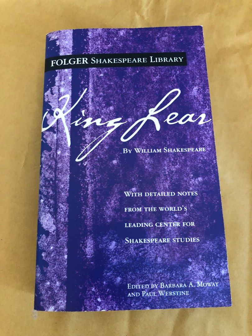 King Lear | Folger Shakespeare Library [Classics] (Category: Storybooks) located in Manila. Submitted by jams029 (Listing ID 1335256602, Image 1). Description: FLAWS: •Foxing •Stains Reminder: Kindly check all photos to see if flaws are alright with you before chatting/buying No Refunds or Returns once sold. MOP: GCash RFS: Decluttering.