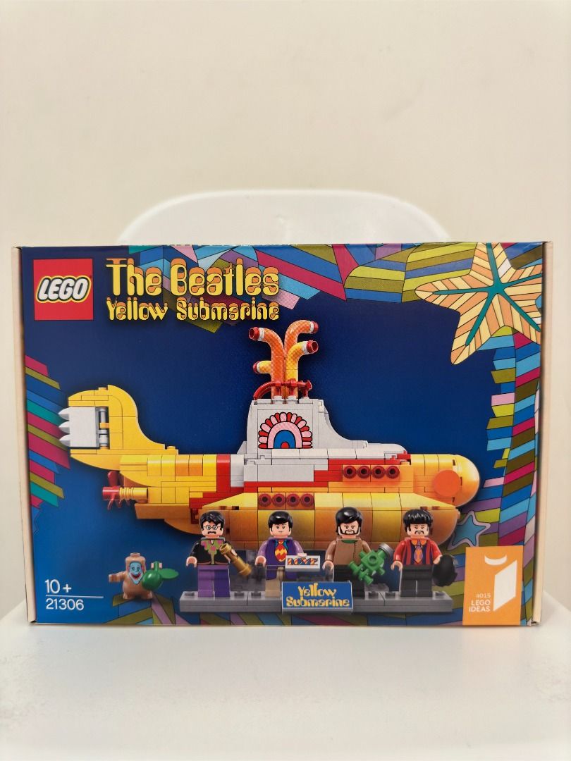 The beatles yellow submarine lego set clearance