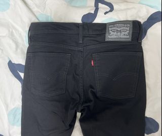 （分類：）位於 。 由 manythingstosellllll 提交（商品編號 1335296089，圖片 1）。簡介： 。