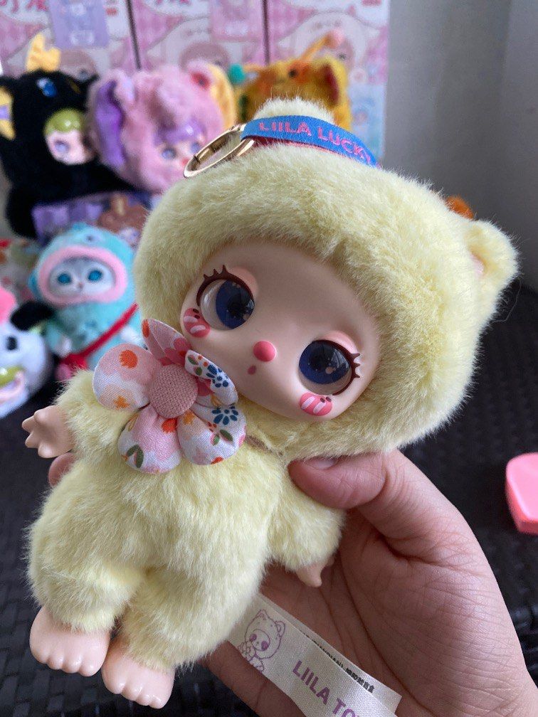 Lila v1 (Category: Other Accessories) located in Lucena. Submitted by cat09 (Listing ID 1335317332, Image 3). Description: On hand Lemon yellow Open box and foil Sf not included .