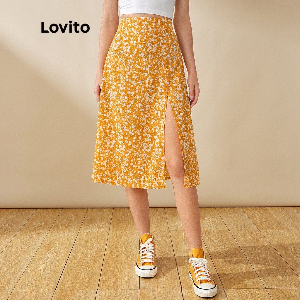 LOVITO SKIRTS FOR TAKE ALL (Category: Skirts) located in Bulacan. Submitted by declutterwithjcl_ (Listing ID 1335301617, Image 2). Description: Still with tag Nasa cabinet lang di na nagamit Size: LARGE on tag pero parang kasya lang sa Medium size Original Price: 1. Yellow Skirt - 450.00 2. Black Skirt - 530.0.
