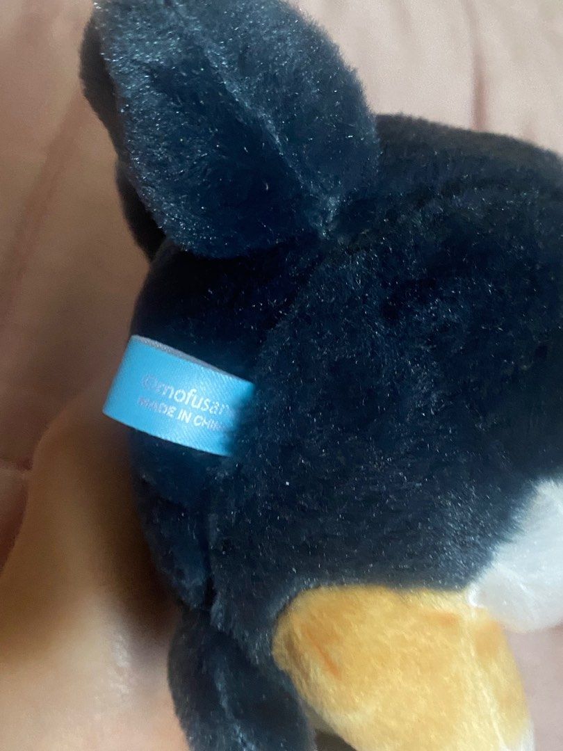Mofusand shark keychain plushie (Category: Plushies & Soft Toys) located in Bacoor. Submitted by sufeiii (Listing ID 1335256184, Image 3). Description: Good as neww .