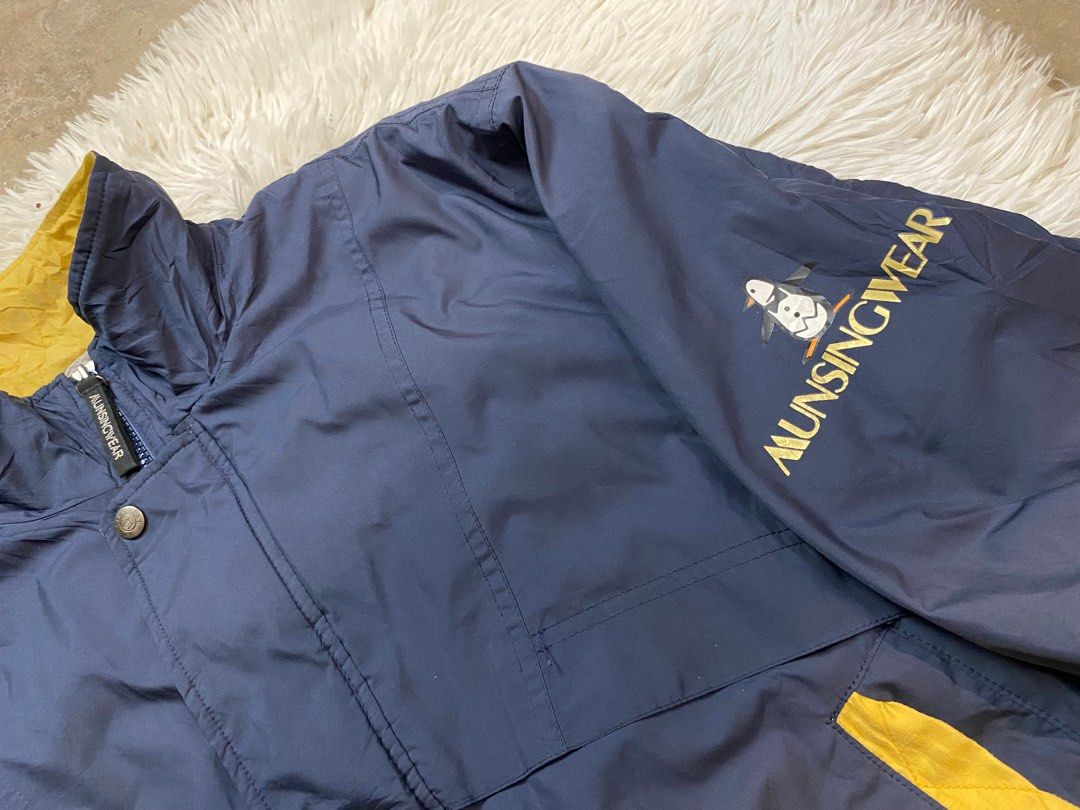 Munsingwear Grandslam Vintage Bomber Jacket (Category: Coats, Jackets and Outerwear) located in Taguig. Submitted by askgue (Listing ID 1335341748, Image 3). Description: Munsingwear Grandslam Bomber Jacket for Men Dimes: 25 x 25 (L on Tag) Color rate: 9/10 Good ribbings With minor flaw Complete washtags See pictures for more details. What you see is what you get‼️ Asking price - 750, Negotiable Taguig Loc Gcash payment JnT shipping Can ship via 
