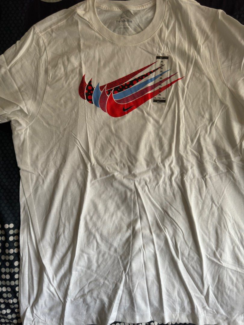 Nike Sports Shirt (Category: Tshirts & Polo Shirts ) located in Caloocan City. Submitted by knackknicks (Listing ID 1335280015, Image 1). Description: Brand new Nike Sports shirt Bought from the US Too big for me now.
