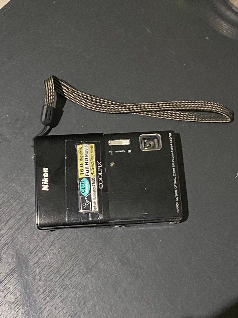 Nikon Coolpix S100 digicam digital camera vintage, Antik, Pajangan