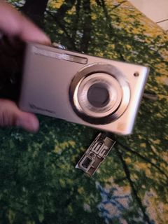(Category: ) located in . Submitted by meowgemok (Listing ID 1335330691, Image 1). Description: .